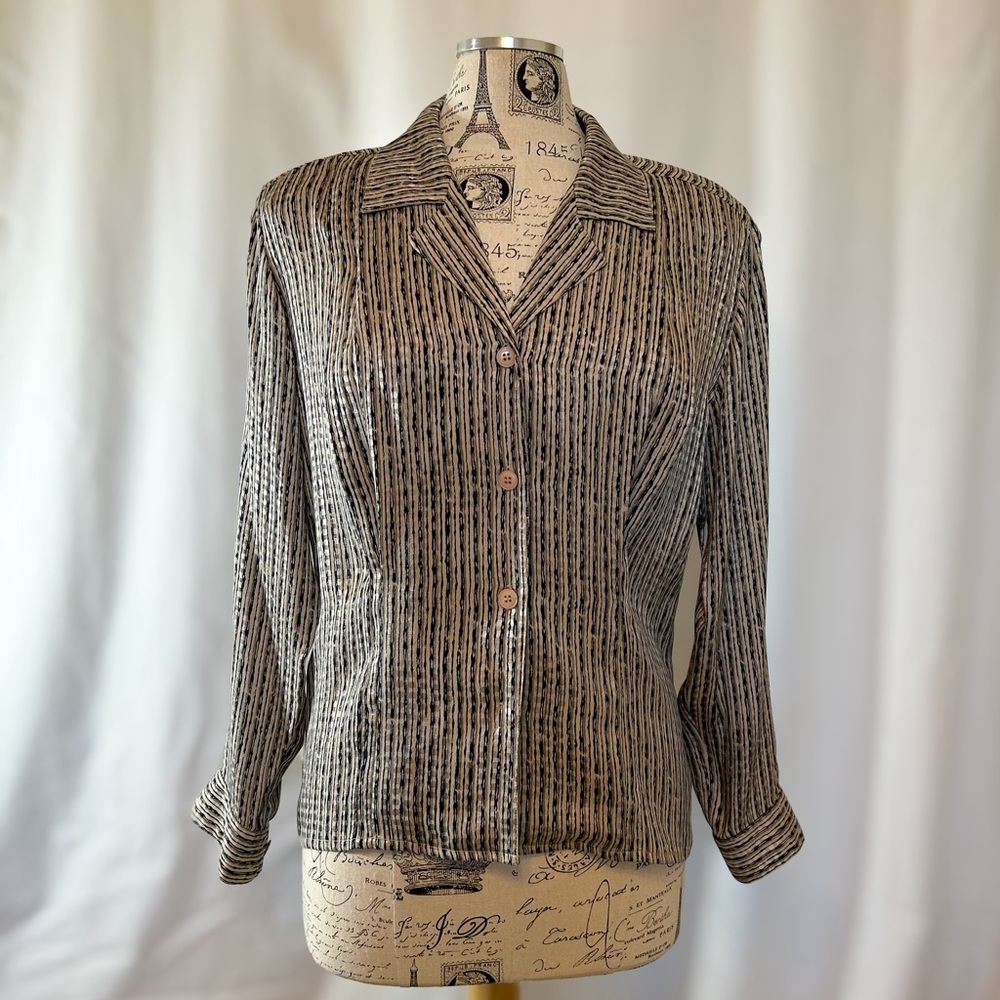 Vintage White and Navy Striped Women’s Blouse